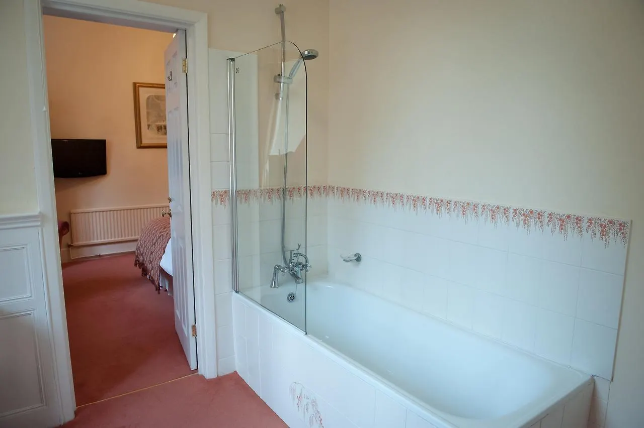 Highley Manor Hotel Balcombe