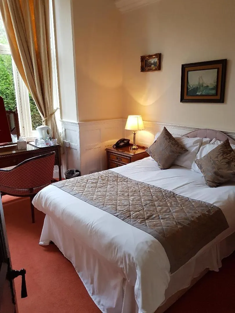 Highley Manor Hotel Balcombe