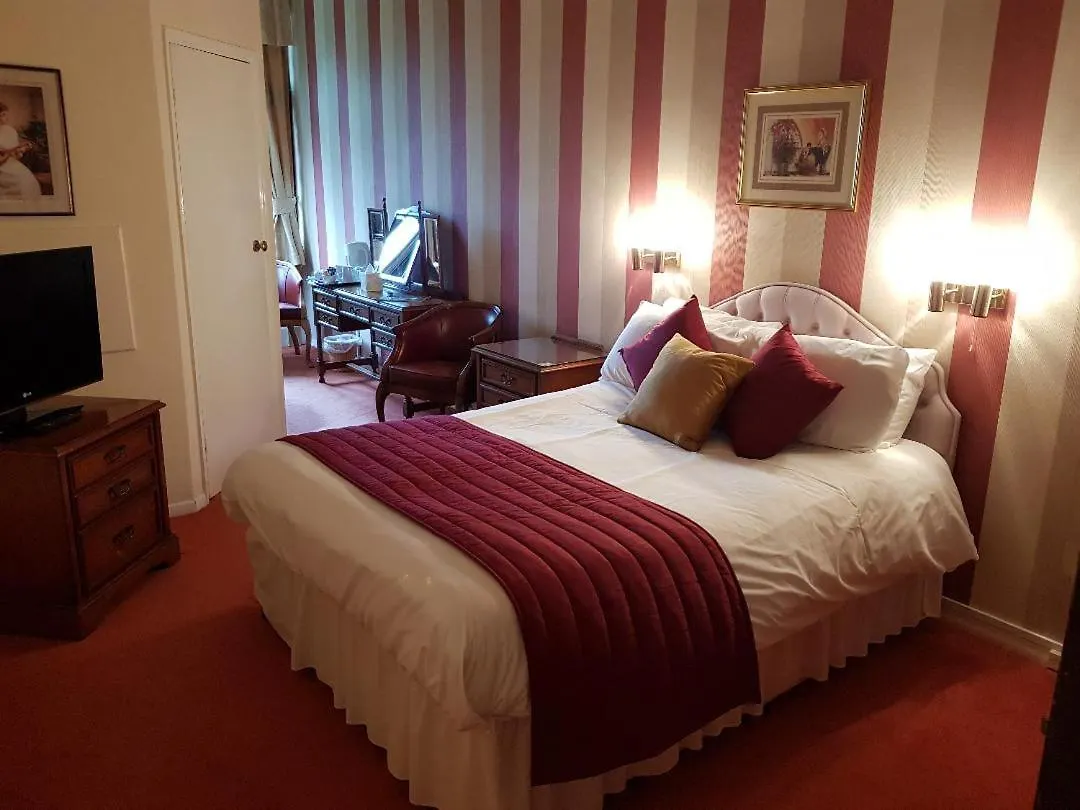 Highley Manor Hotel Balcombe