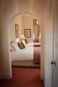 Highley Manor Hotel Balcombe