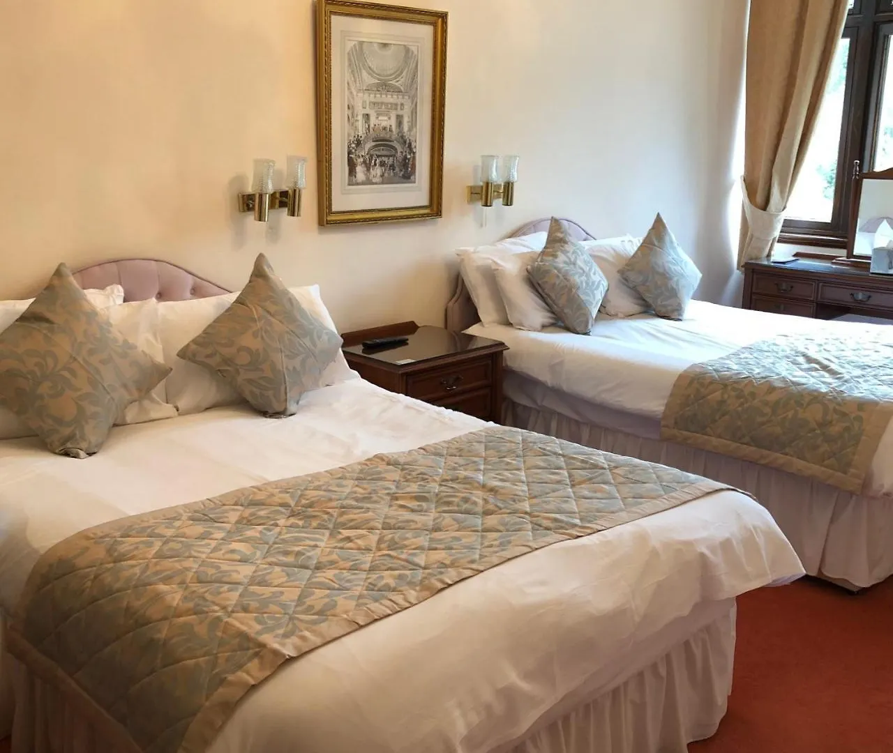 Highley Manor Hotel Balcombe